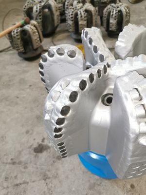 10-5/8 Inch Outer Diameter 6 Blade PDC Matrix Body drilling Bit 6 5/8′′ API Reg Pin Oil Drilling