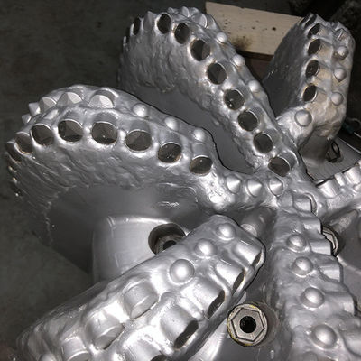 Diamond Drilling Bit 17-1/2 Inch 7 Blades PDC Insert Bit  Of  Rock Drill Tool