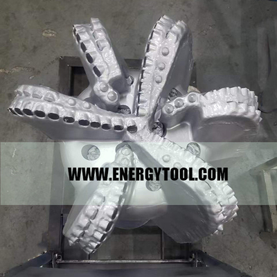 PDC Rock Drill Bit 17-1/2 inch 6 Blade With 7-5/8 inch API Connection