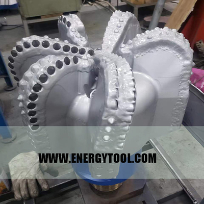 PDC Rock Drill Bit 17-1/2 inch 6 Blade With 7-5/8 inch API Connection