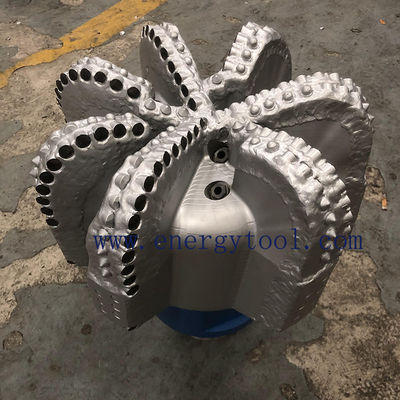 Rock Splitting  17-1/2 Inch 7 Blades  Diamond PDC  Drilling Bit Of  Steel Body