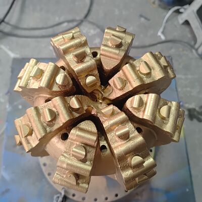 Máy khoan kim cương ngâm loại lưỡi dao tùy chỉnh cho đá mài cực cứng